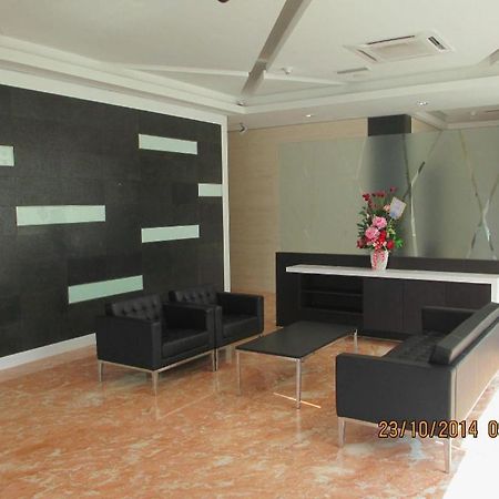 Kemena View Hotel Kuching Extérieur photo