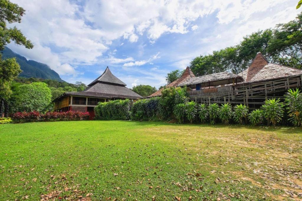 Kemena View Hotel Kuching Extérieur photo