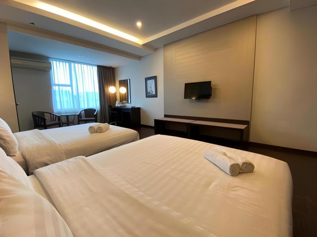 Kemena View Hotel Kuching Extérieur photo