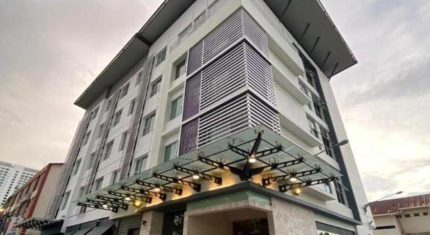 Kemena View Hotel Kuching Extérieur photo